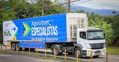 Agora Tem Especialistas: Ministério da Saúde do Governo do Brasil lança em Realengo (RJ) carreta de saúde da mulher para diagnóstico precoce de câncer de mama e do colo do útero