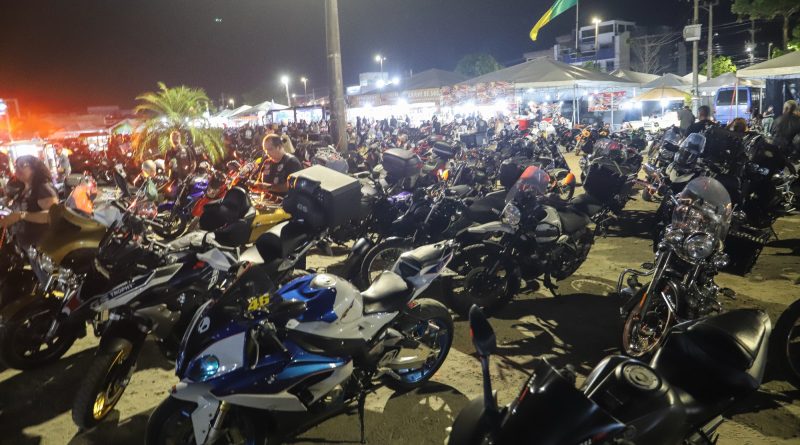 Ostrascycle é sucesso em Rio das Ostras