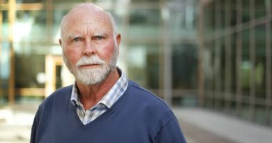 Morre cientista que ajudou a decodificar genoma humano