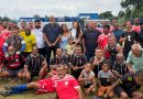 Prefeita de Belford Roxo Mariana Canella participa de ‘Futebol do Trabalhador’ no Campo Vicentão e visita outros bairros no Dia do Trabalhador