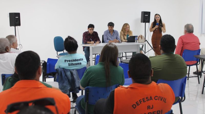 Oficina Comunitária debate desafios urbanos e habitacionais em Japeri