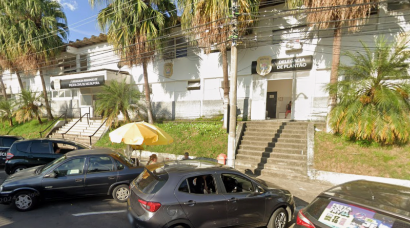 Padastro é preso após agredir enteada de 3 anos por fazer xixi na cama