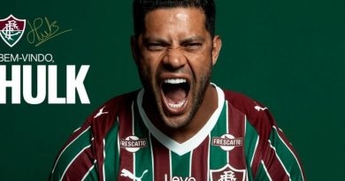 Fluminense anuncia contratação do atacante Hulk