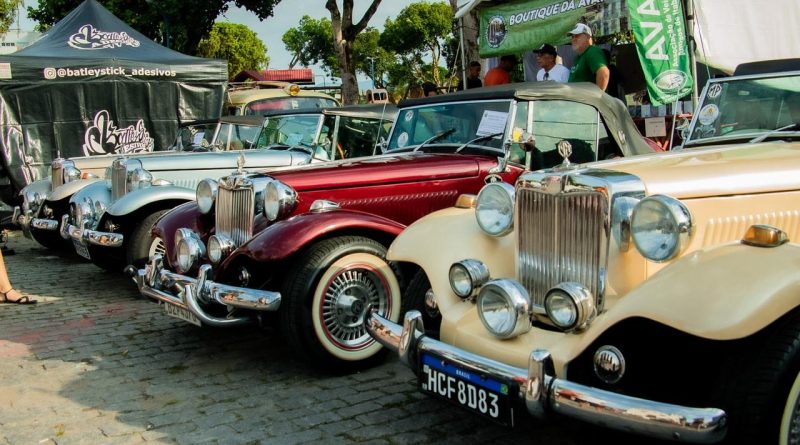 Itaboraí 193 anos: 23º Encontro de Veículos Antigos reúne público e relíquias automotivas no primeiro dia de evento