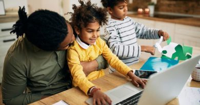 Governo lança coleção de educação digital e midiática para apoiar formação de professores