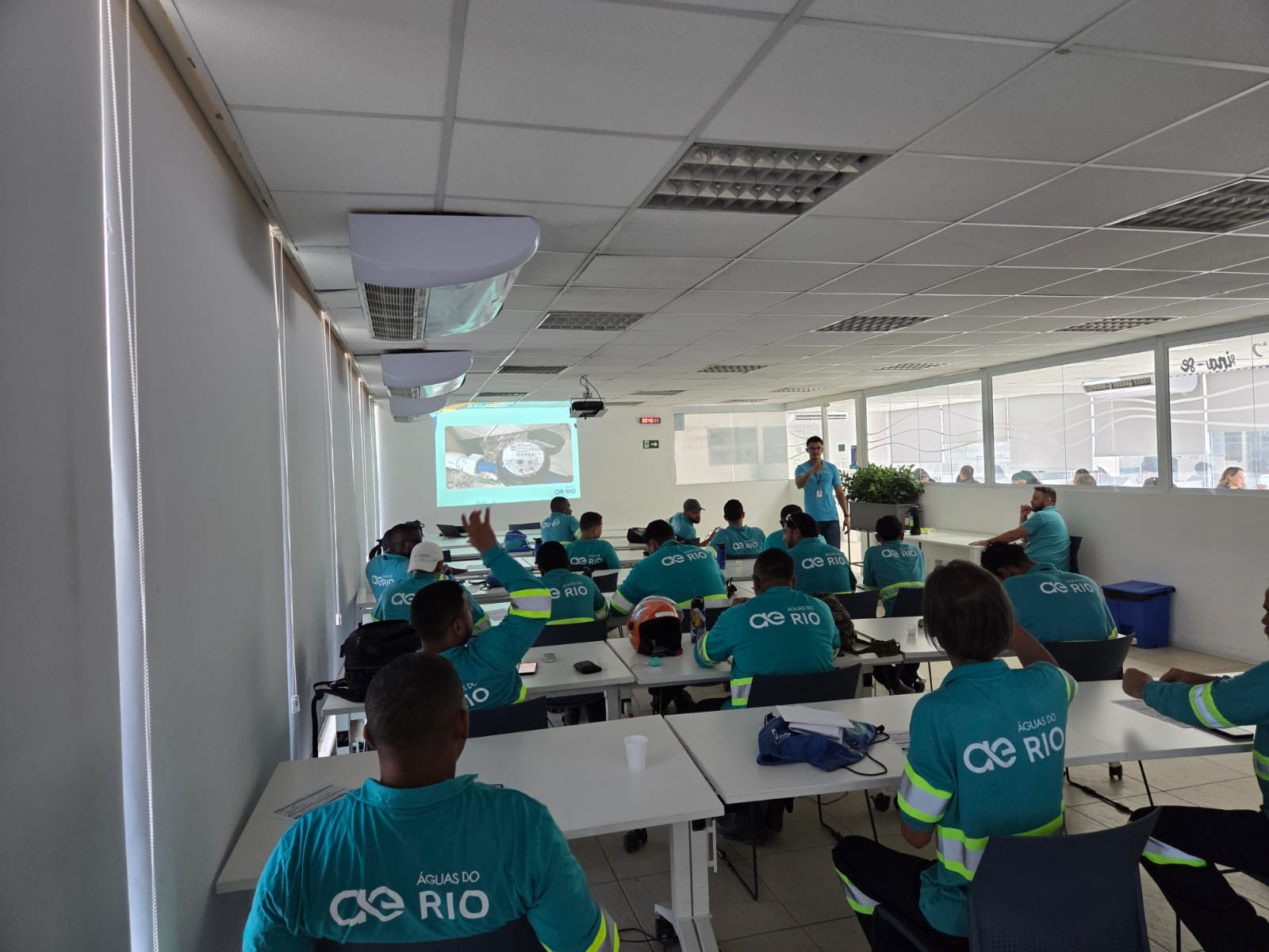 Trabalhadores apostam na qualificação profissional para ampliar chances de crescimento interno