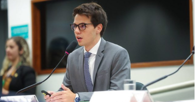 Fazenda destaca impacto fiscal da pejotização em audiência na Câmara