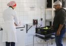 Alimentos que seriam descartados ajudam a transformar vidas em Volta Redonda