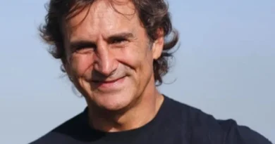Morre Alessandro Zanardi, ex-piloto da Fórmula 1 e medalhista paralímpico