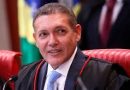 Nunes Marques assume presidência do TSE e diz que urnas eletrônicas são ‘patrimônio institucional da democracia’