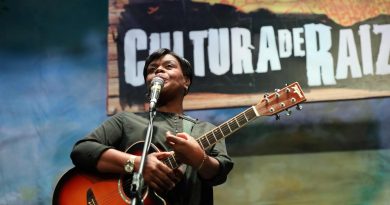 Dezessete anos do Cultura de Raiz: Em dia de chuva e frio, programa aqueceu o teatro da Casa de Cultura de Teresópolis