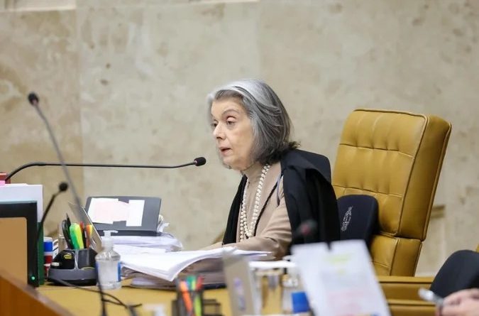 Relatora declara inconstitucional a redistribuição de royalties e atende pedido do Estado do Rio no STF