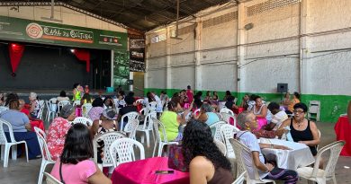 Casa da Cultura da Baixada realiza “Café para Elas” em homenagem ao Dia das Mães