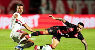 Flamengo perde para o Vitória no Barradão e está eliminado da Copa do Brasil