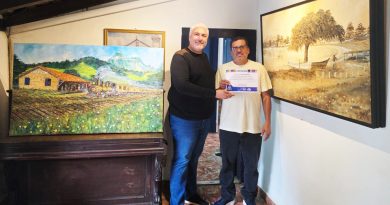 Rio das Ostras: Froc entrega certificados para expositores da Casa de Cultura