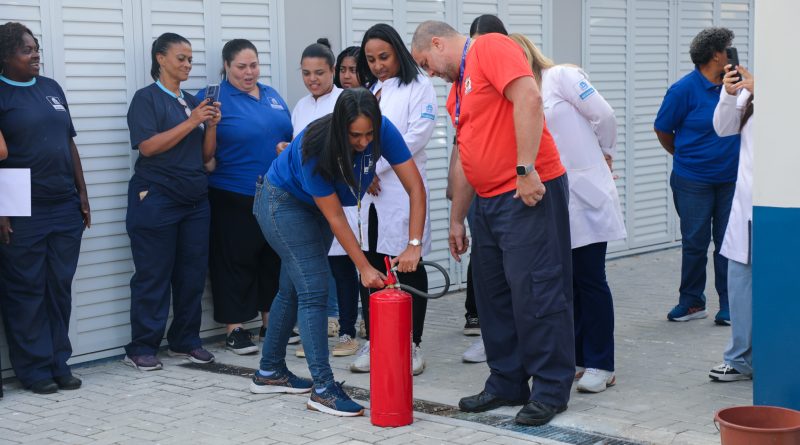 Mesquita: Treinamento de combate a incêndio capacita profissionais da Clínica da Família Jacutinga