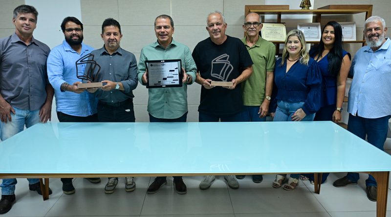 Campos conquista dois troféus em edição do Prêmio Sebrae Prefeitura Empreendedora