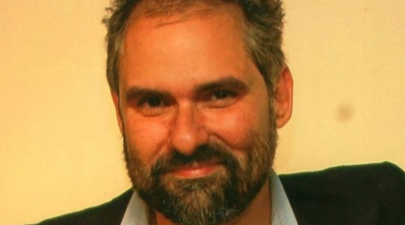 Morre, aos 63 anos, o poeta e ensaísta Alexei Bueno