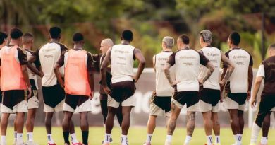 Flamengo quer manter principais jogadores, mas avalia saídas na próxima janela
