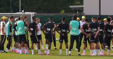 Seleção realiza primeiro treino após chegar aos Estados Unidos