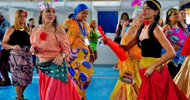 Tradição da Cultura Cigana contagia baile  da Melhor Idade em Belford Roxo