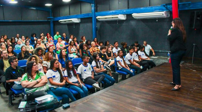 Meriti realiza Pré-Conferência dos Direitos da Criança e do Adolescente