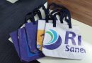 Concessionária inicia projeto para transformar uniformes usados em bolsas e estojos sustentáveis