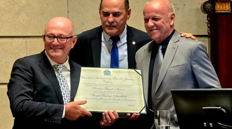 Referência na medicina legal e na gestão em saúde, Roger Ancillotti recebe Título de Cidadão Honorário do Rio de Janeiro