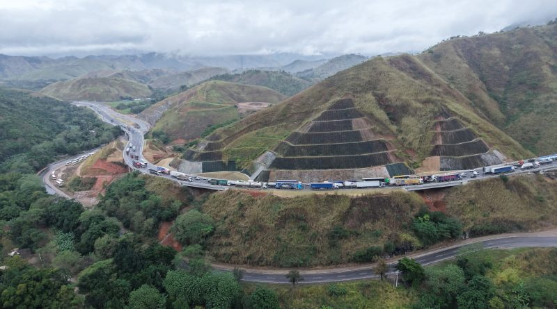 Desmontes de rochas na Serra das Araras continuam nos dias 30 de junho, 1º, 2 e 4 de julho