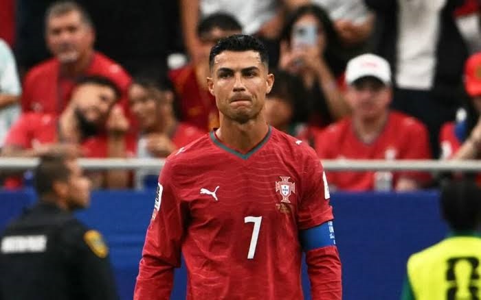 Portugal e Inglaterra jogam a segunda etapa da fase de grupos da Copa do Mundo nesta terça (23)