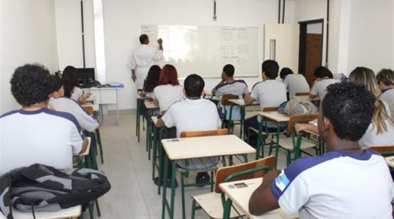 ALERJ: Escolas do RJ terão acessibilidade cromática