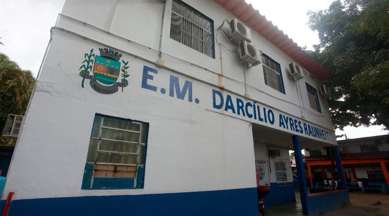 Justiça condena Light por deixar mais de 1,5 mil alunos sem aula em Nova Iguaçu, mas Prefeitura recorre para ampliar indenização