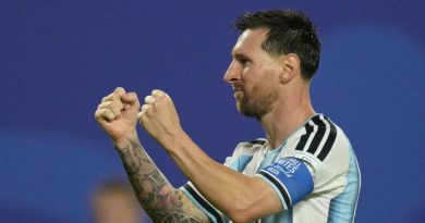Argentina vence Argélia, e Messi iguala Klose como maior artilheiro da história das Copas