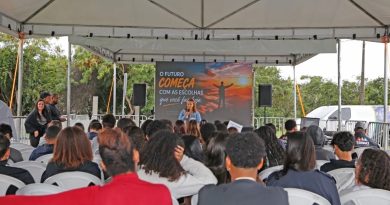 Búzios: Conexão Futuro reúne cerca de 300 estudantes em ação voltada à preparação de jovens para o mundo do trabalho