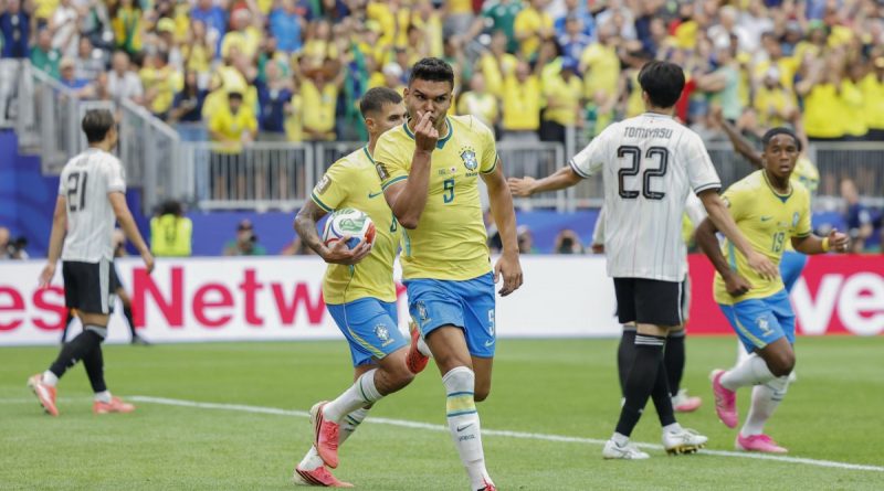 Brasil vira sobre o Japão nos acréscimos e está nas oitavas da Copa