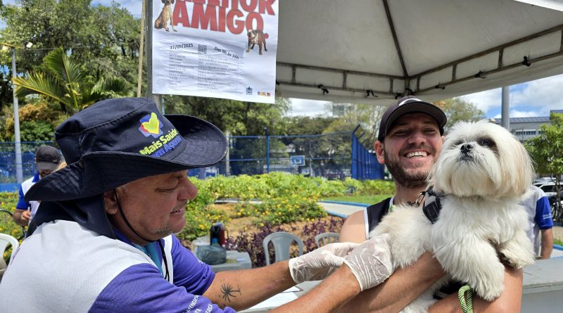 Pré-campanha de vacinação antirrábica atende cinco bairros nesta semana
