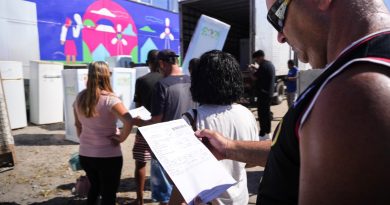Enel Rio entrega 80 geladeiras para famílias de Niterói e Casimiro de Abreu