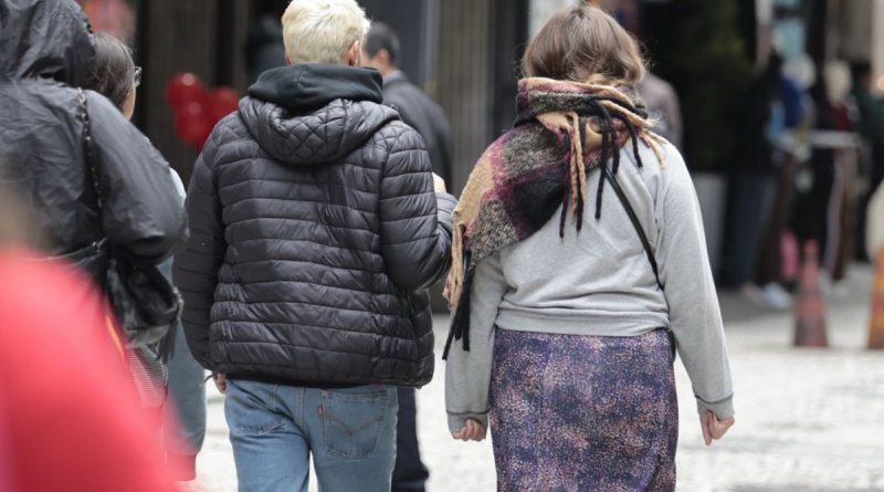 Nova frente fria deve provocar queda nas temperaturas no Sul e Sudeste