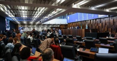 Ampliação do Bilhete Único e redução de incentivos fiscais estão entre os 25 vetos derrubados pela ALERJ