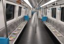 No dia da abertura da Copa do Mundo, passageiros são surpreendidos com álbuns e figurinhas gratuitas no MetrôRio