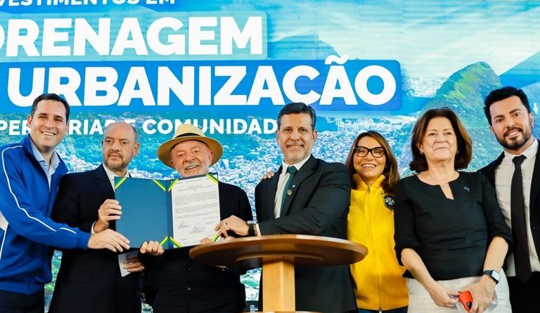 Presidente Lula anuncia investimentos de mais de R$ 702,9 milhões para periferias, favelas e comunidades urbanas do Rio de Janeiro