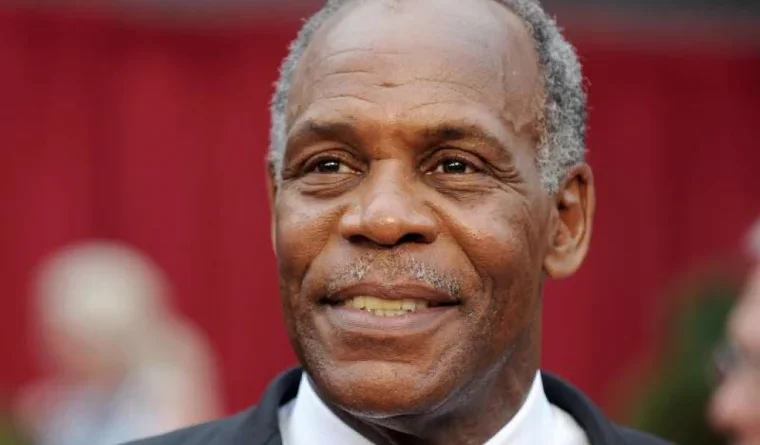 Ator Danny Glover revela diagnóstico de Alzheimer