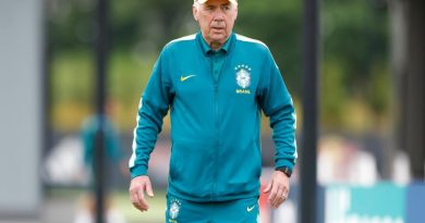 Quatro atacantes, Neymar… veja como o Brasil pode jogar sem Paquetá