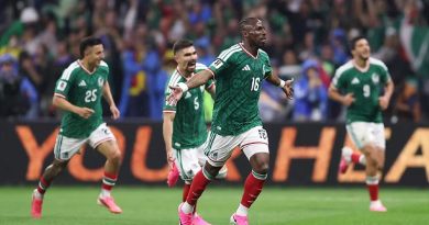 México vence o Equador e garante vaga nas oitavas de final da Copa