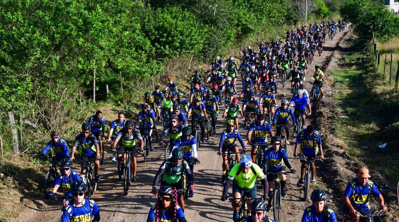 Itaboraí: Sol, esporte e muita diversão marcam o Pedal Vivendo a Transformação e o Domingo no Parque Paleontológico