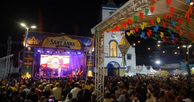 Mangaratiba: Festa de Sant’Anna reúne milhares de pessoas e celebra tradição, fé e cultura em Itacuruçá