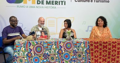 Certificado Zeêlândia Cândido homenageia mulheres negras de Meriti