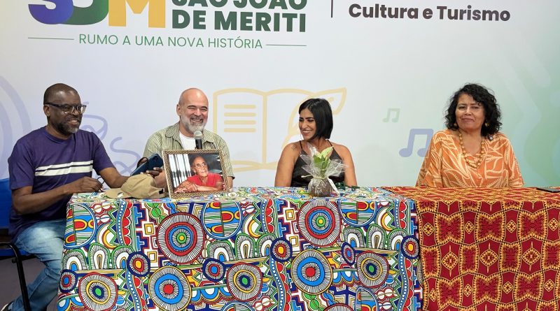Certificado Zeêlândia Cândido homenageia mulheres negras de Meriti