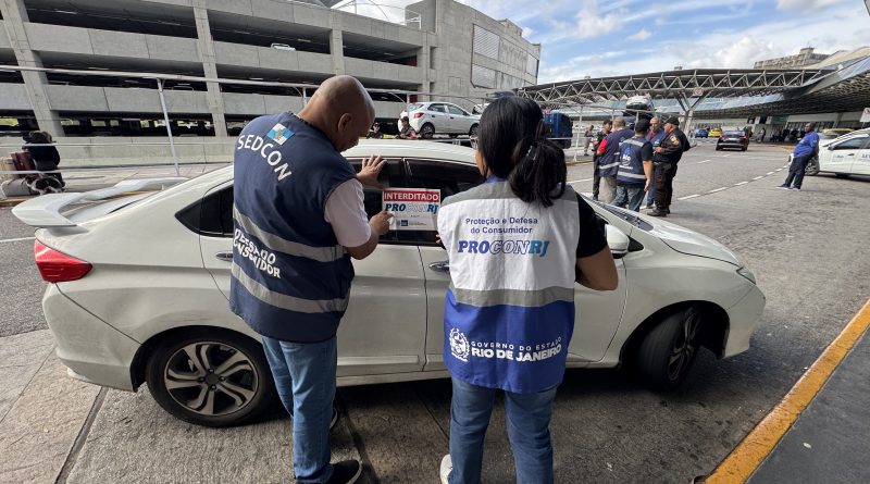 Fiscalização no Aeroporto Internacional do Galeão interdita 16 veículos por irregularidades