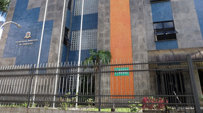 SME inicia trabalhos para atualização do Plano Municipal de Educação de Teresópolis